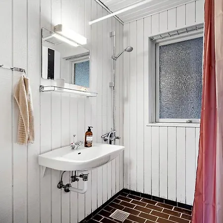 3301-hvide-sande-anker-eskildsens-vej-104 بيت للعطل *